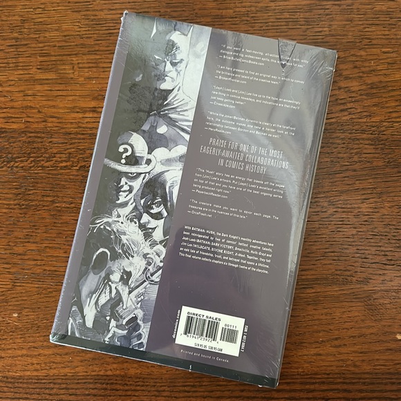 NEW Batman Hush Vol. 2 Hardcover DC Comics | Jim Lee, Jeph Loeb, Scott Williams - Picture 2 of 3